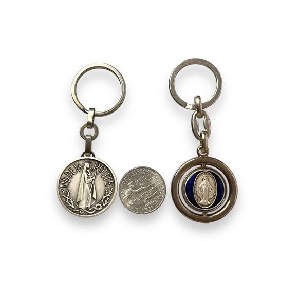 Vintage Silver Toned Medal Charm Keychain Religious lot of 4 pcs - Picture 4 of 5